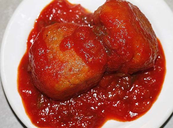 Albóndigas de calabaza en salsa de tomate