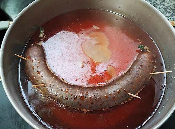 cociendo morcilla